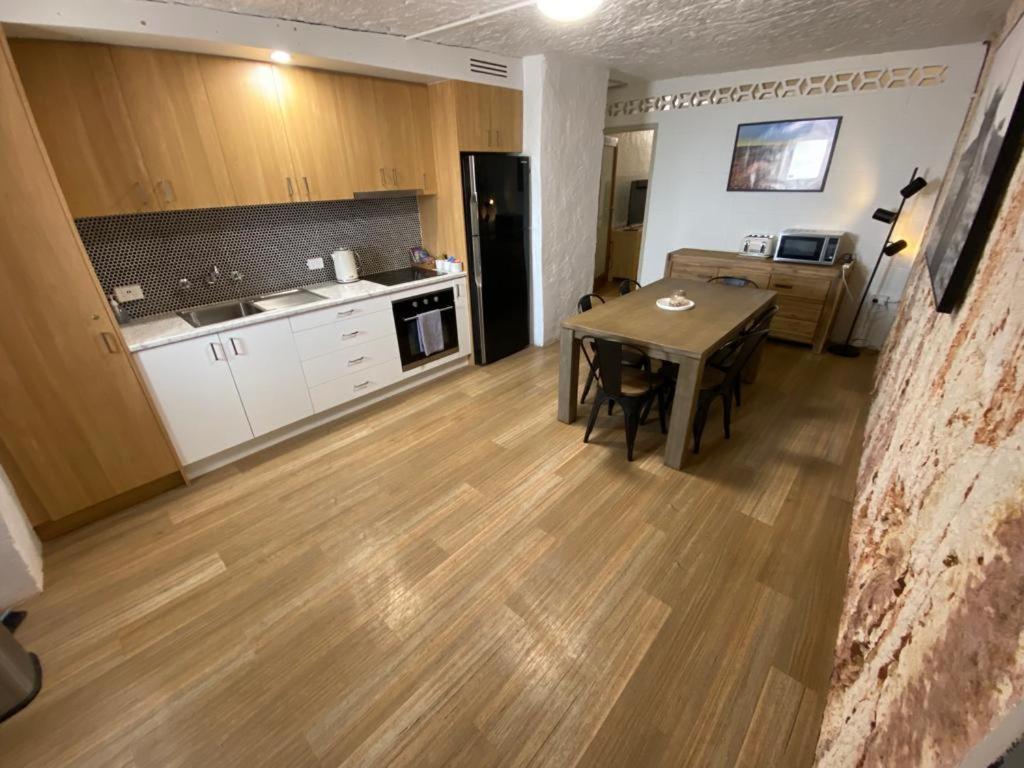 894 Holly Court Apartment Coober Pedy Luaran gambar